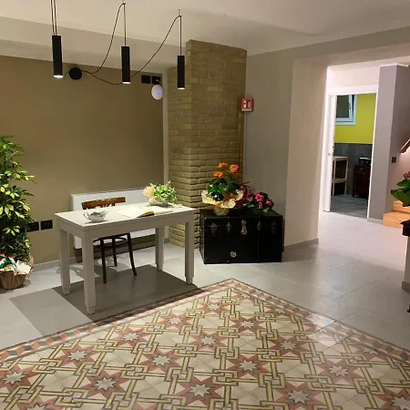 Babo Conviviale Feriegård Castagnole delle Lanze