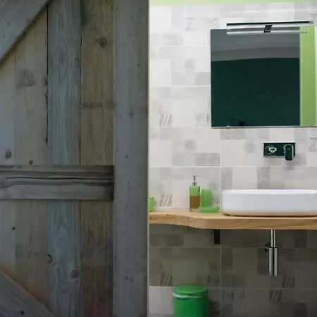 Фермерский дом Babo Conviviale Кастаньоле-Ланце